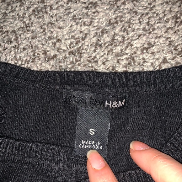 Button down sweater - Picture 2 of 2